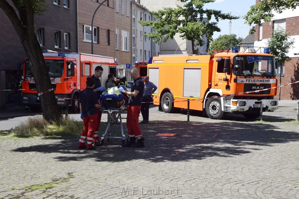 Explo Feuer 2 Koeln Kalk Hoefestr P098.JPG - Miklos Laubert